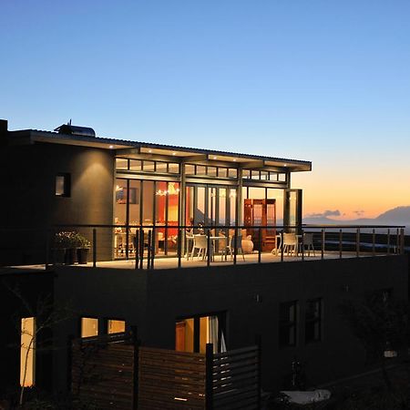Colourful Manor Guesthouse Cape Town Exterior photo